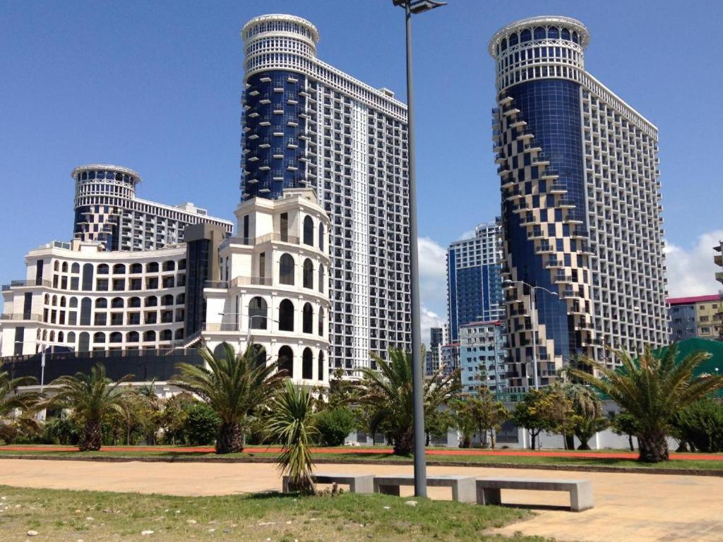 Batumi Royal Apartments Exterior foto
